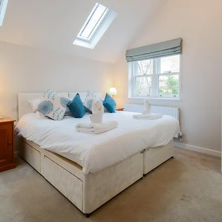 St Marys Mews